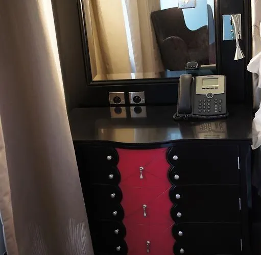 토닉 생 제르맹 데 프레 파리