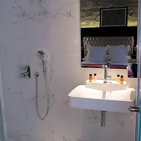 Hotel Tonic Saint Germain Des Pres 3*