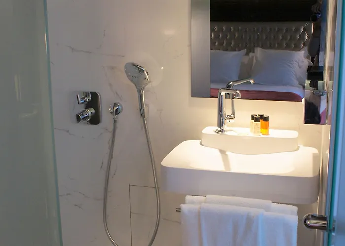 Tonic Saint Germain Des Pres Hotel Paris
