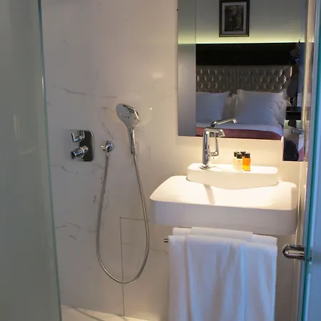 Tonic Saint Germain Des Prés Hotel Paris